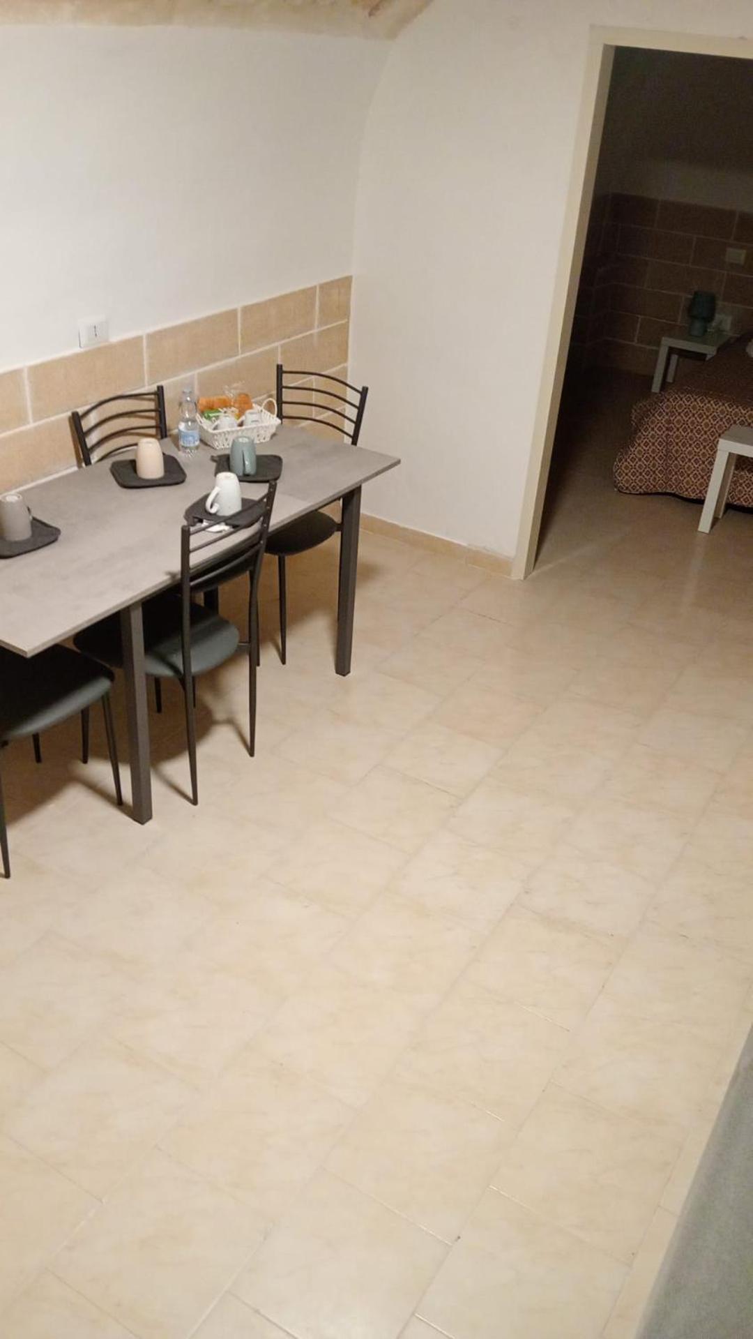 Di Fronzo Guest House A Triggiano Exterior foto